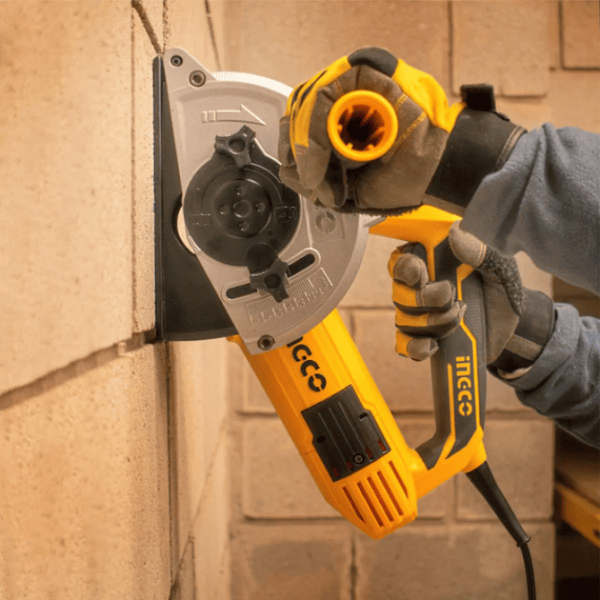 Rainureuse murale 1500w